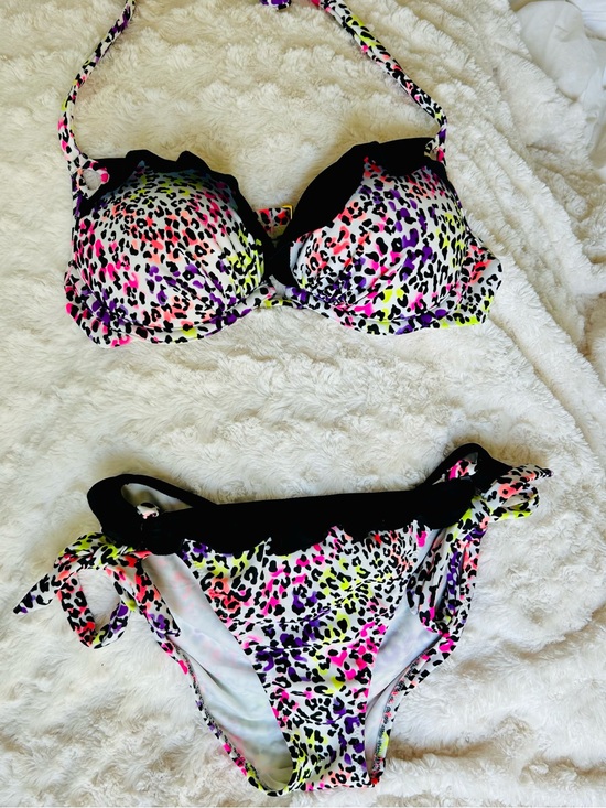 PINK Victoria's Secret Other - Y2K PINK Victoria's Secret Neon Leopard Print Bikini - Black Trim